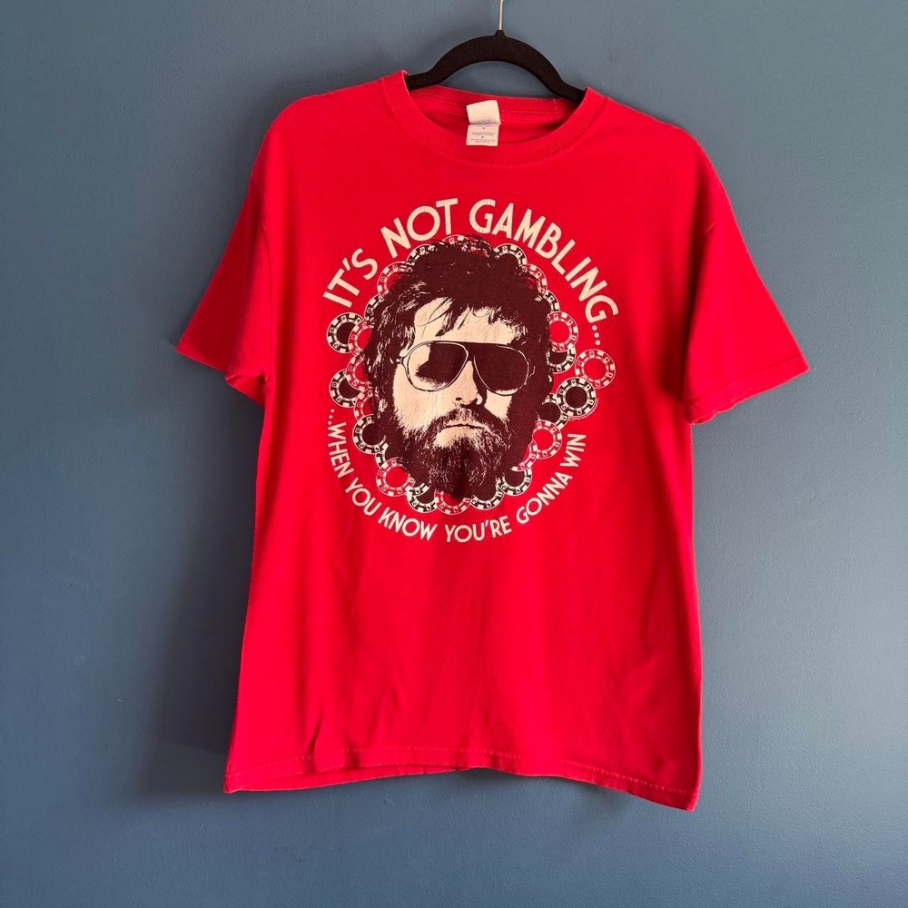 The Hangover T Shirt Men's Size Medium Red Gambling Crewneck Cotton Zach Funny